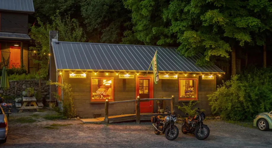 Staying in Barryville? Here’s Everywhere You’ll Want to Go Featured Image