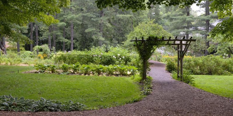 A Day in Rhinebeck, NY: Dining, Shopping & Small-Town Charm