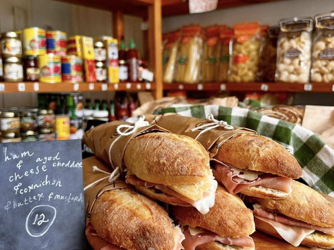 Escape to the Western Catskills
A Weekend Itinerary Around Margaretville, Andes, Delhi, and Roxbury